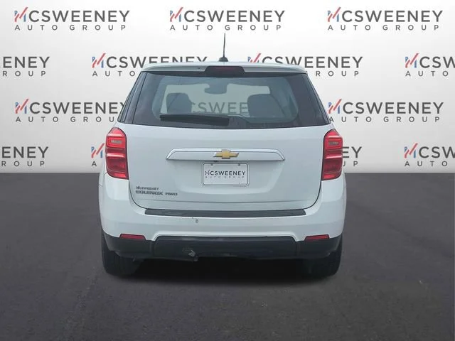 Used 2017 SUMMIT WHITE Chevrolet LS image 4