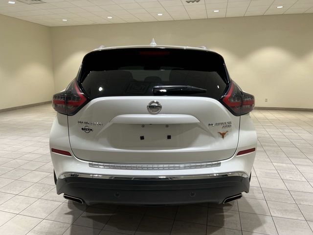 Used 2020 White Nissan Platinum image 4