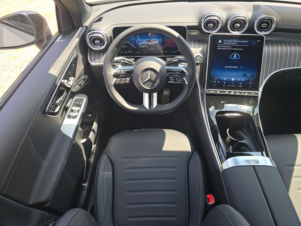 New 2026 MANUFAKTUR Alpine Grey Mercedes-Benz GLC 300 image 25