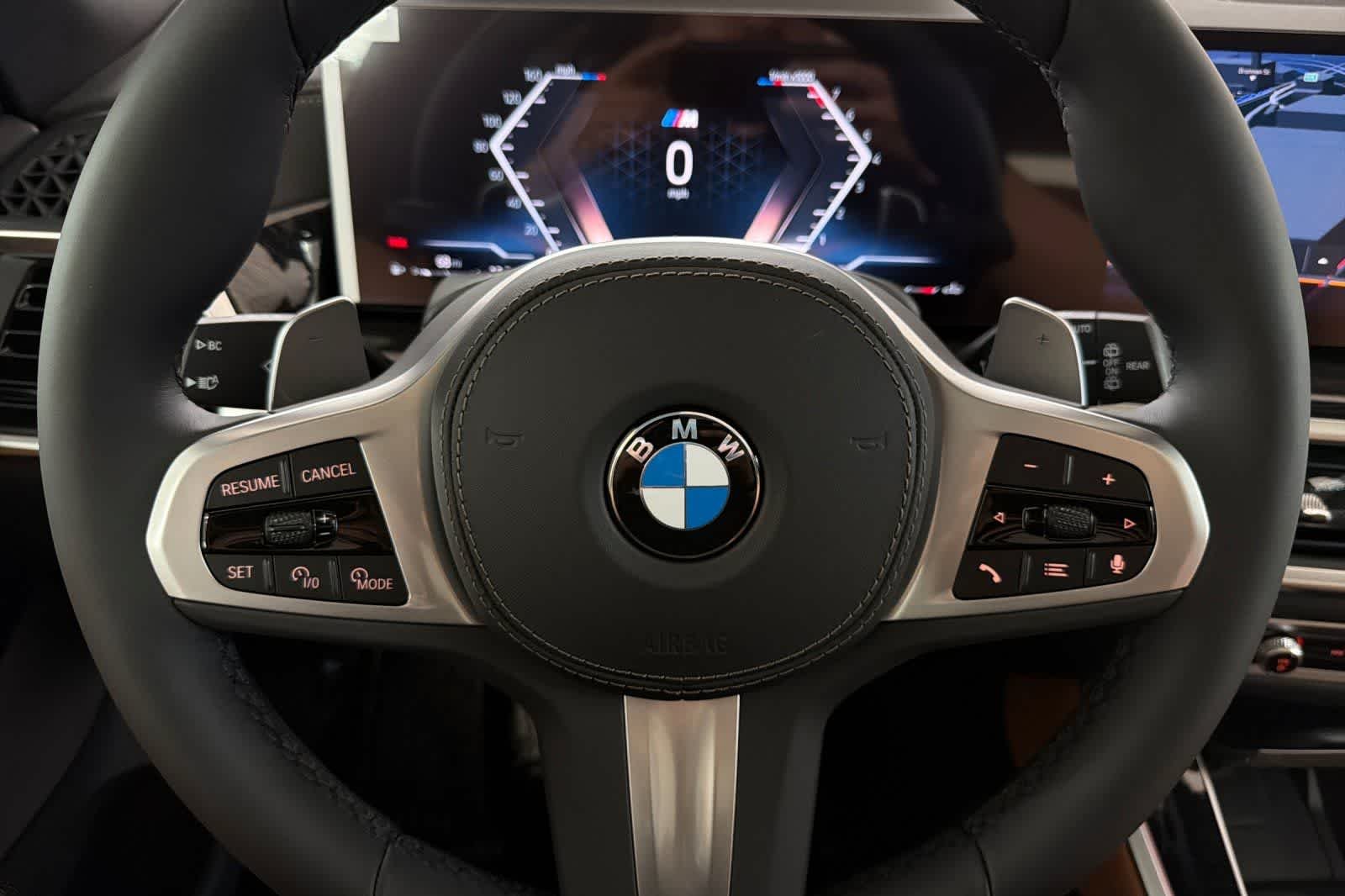 New 2026 Dravit Grey Metallic BMW xDrive40i image 24