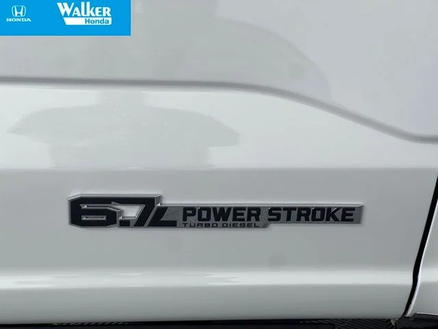 Used 2025 Avalanche Ford XLT image 45