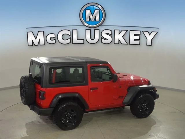 Used 2025 Red Jeep Sport image 4