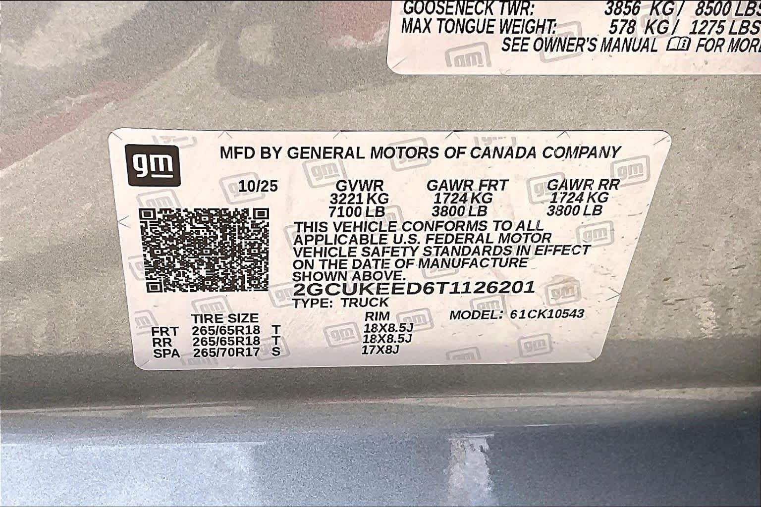 Used 2026 Sterling Gray Metallic Chevrolet RST image 32