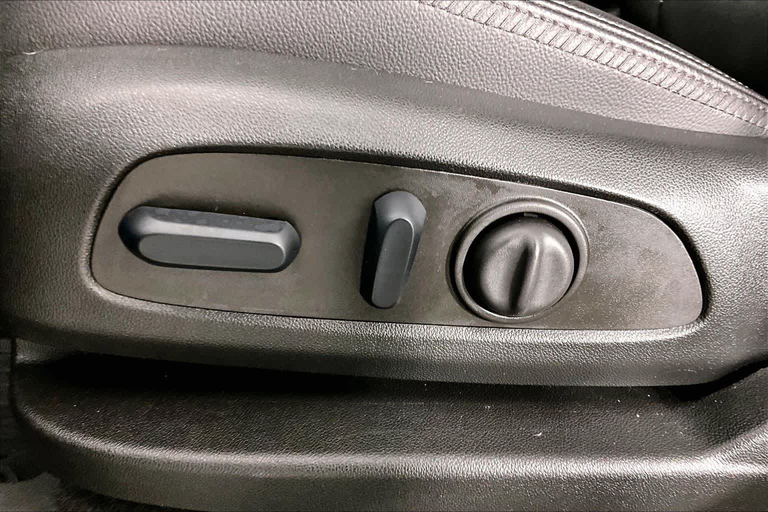 2023 GMC Terrain Denali - Photo 32