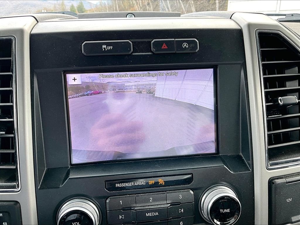 Used 2019 Agate Black Metallic Ford Lariat image 19