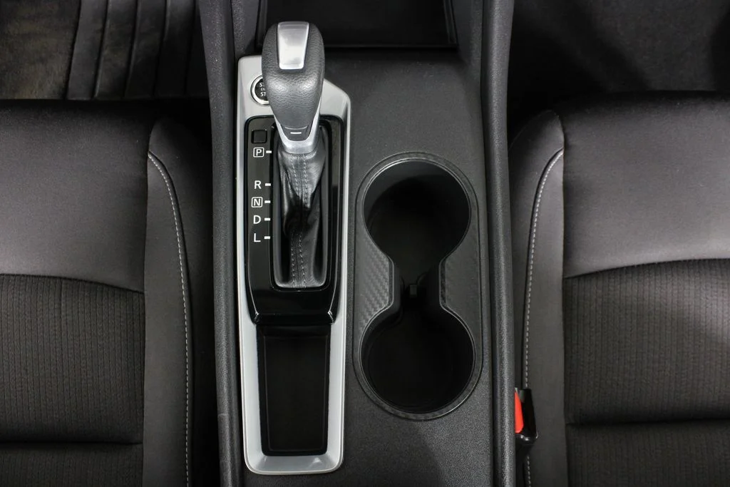 Used 2025 Red Nissan 2.5 SV image 24