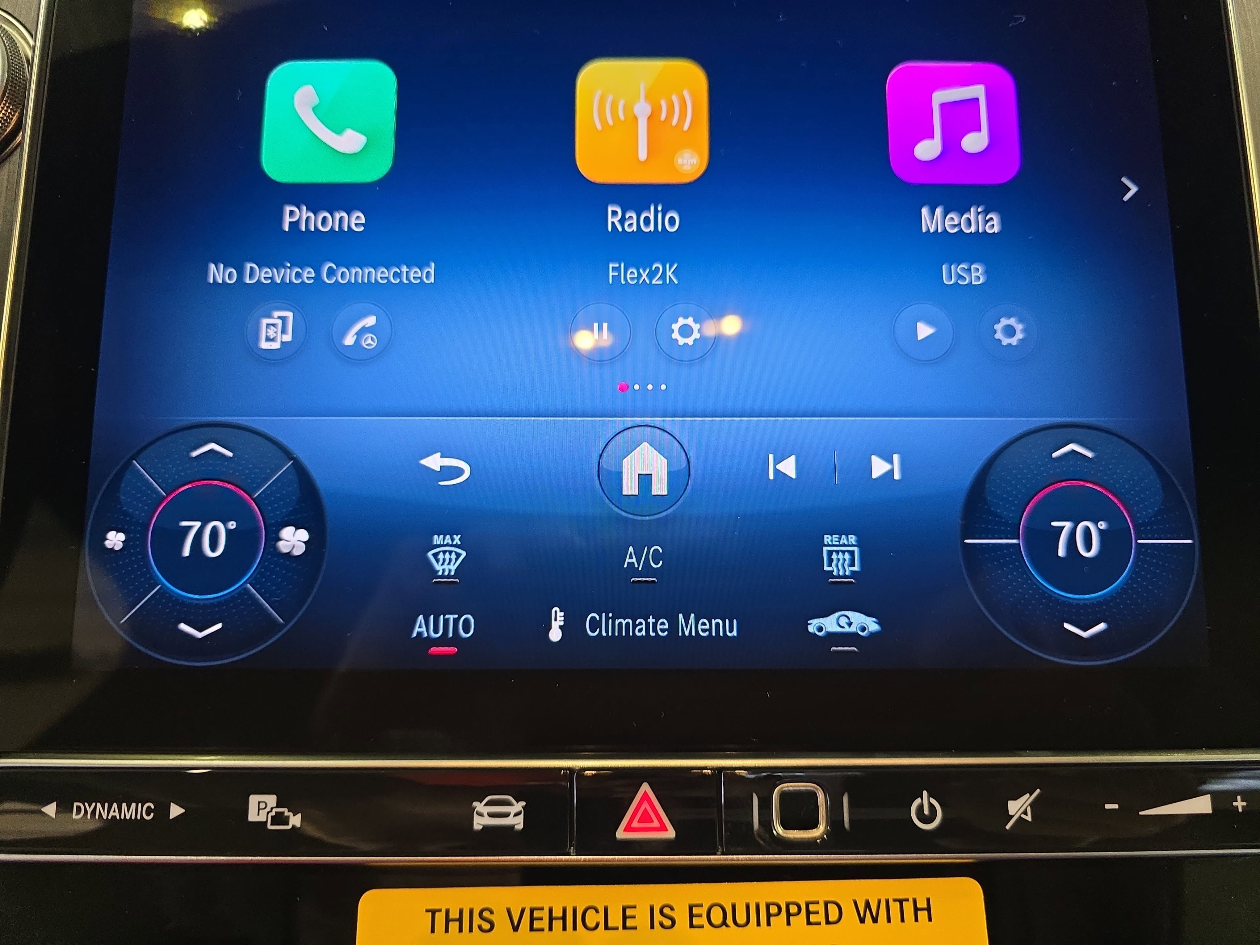 New 2026 Graphite Grey Metallic Mercedes-Benz GLC300 image 23