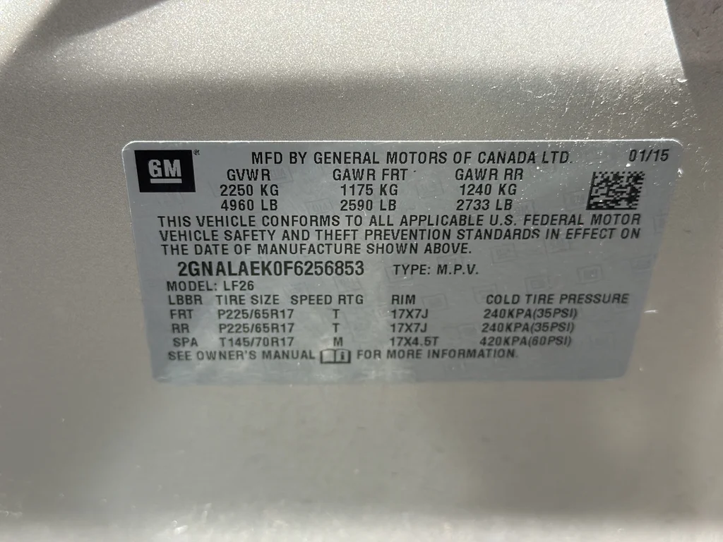 Used 2015 Gold Chevrolet LS image 19