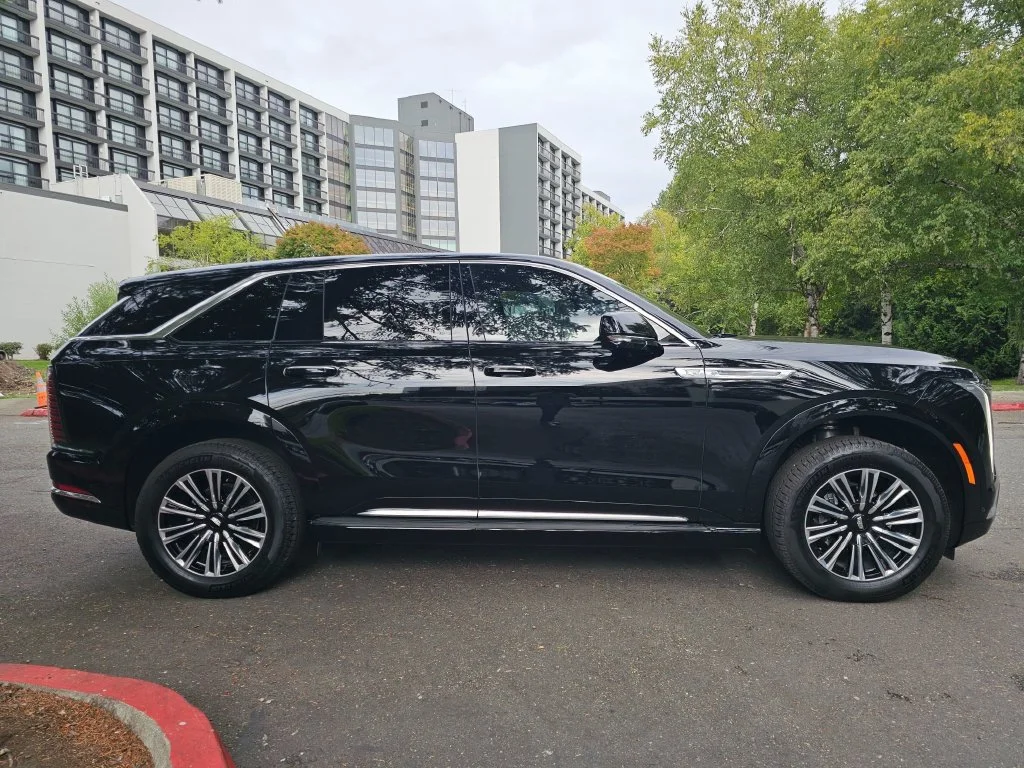 2026 Cadillac Escalade IQ Luxury - Photo 7