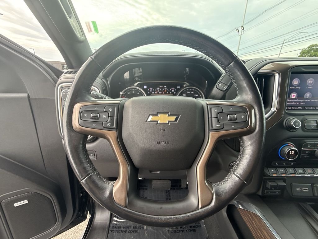Used 2020 Black Chevrolet High Country image 6