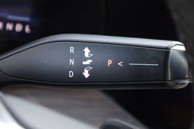 Used 2025 Black Chevrolet Z71 image 25