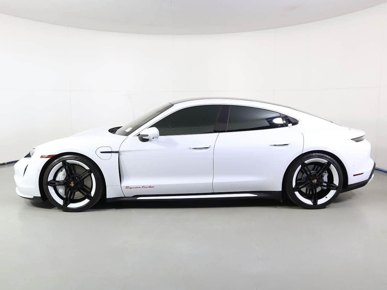 Used 2020 White Porsche Turbo image 2