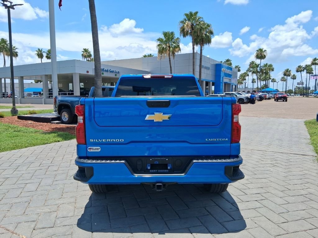 Used 2025 Riptide Blue Metallic Chevrolet Custom image 4
