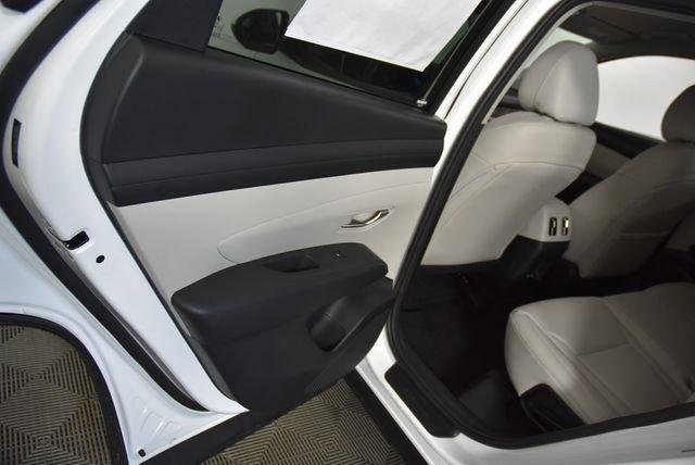 New 2026 White Hyundai SEL Plus AWD image 65