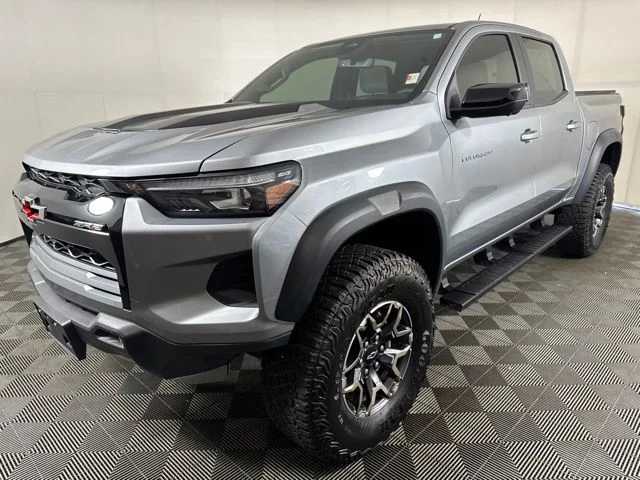 Used 2024 Sterling Gray Metallic Chevrolet ZR2 image 8