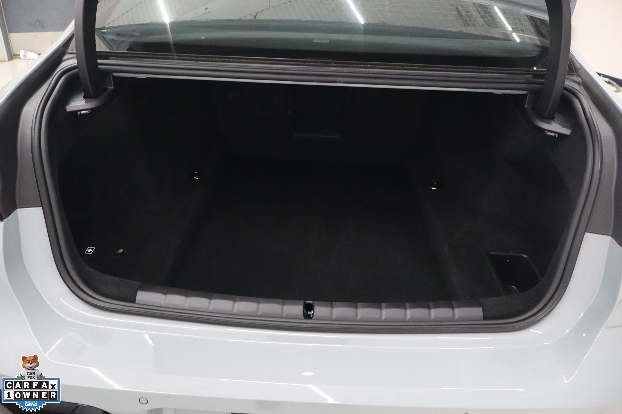 Used 2026 Black BMW 740i xDrive image 28