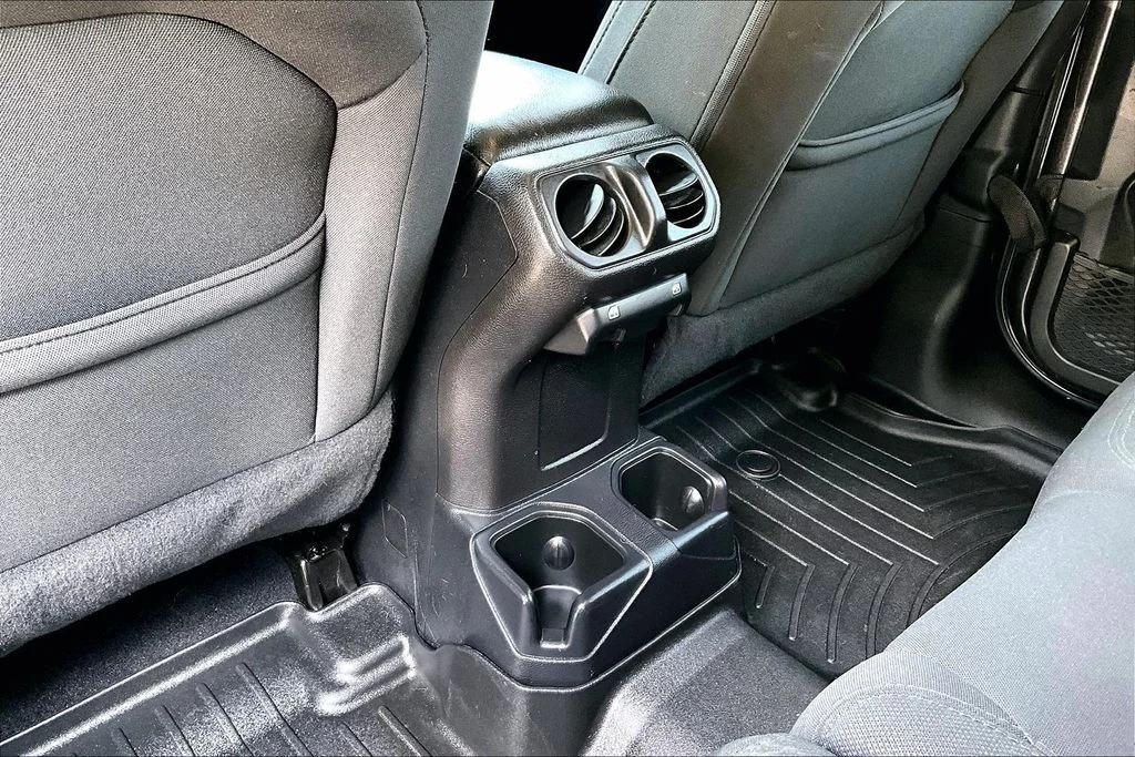 2019 Jeep Wrangler Unlimited Sport S - Photo 10