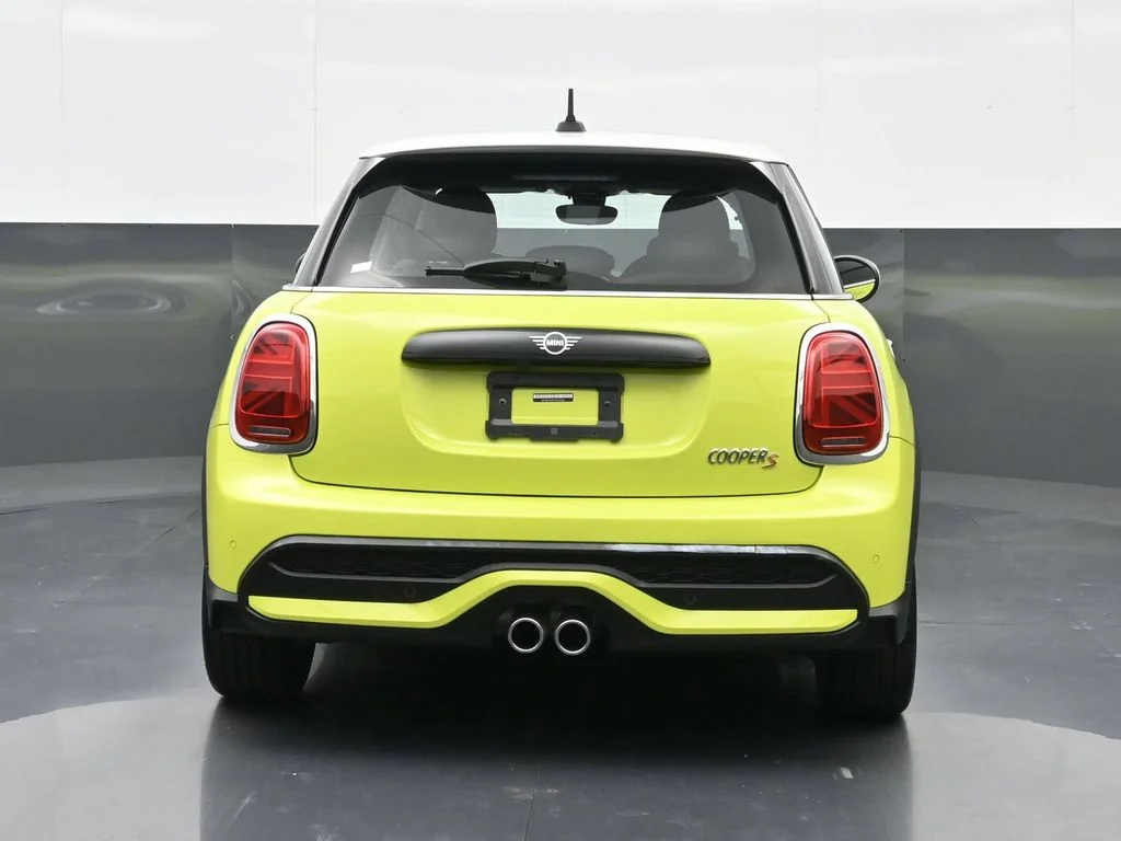 Certified Used 2023 Yellow MINI Signature image 16