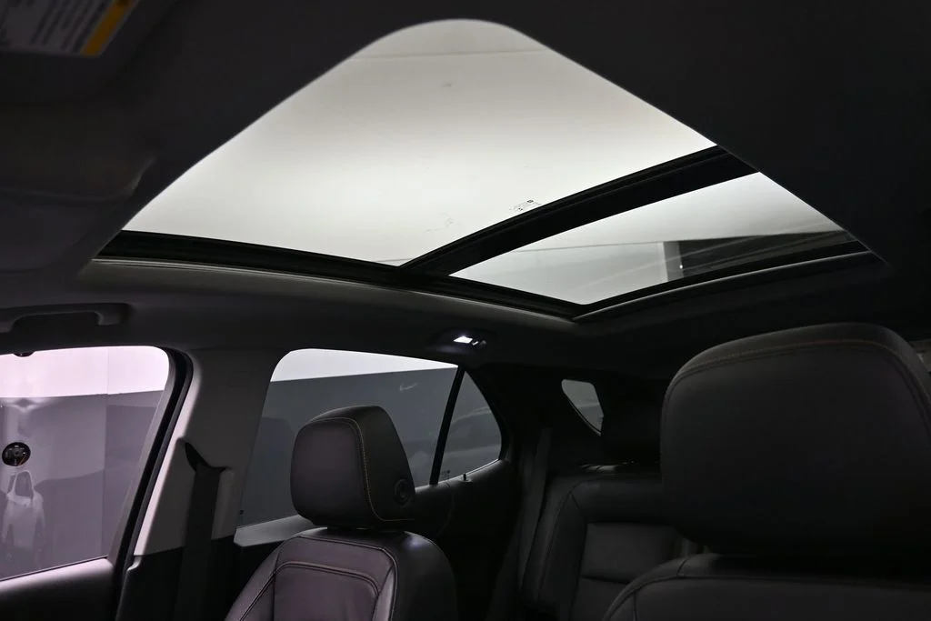 Certified Used 2018 Beige Chevrolet Premier image 22