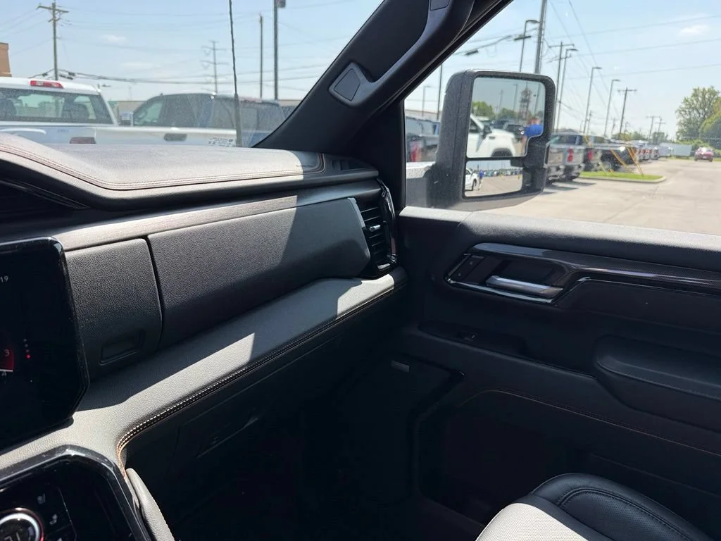 2026 GMC Sierra 2500HD AT4 - Photo 24