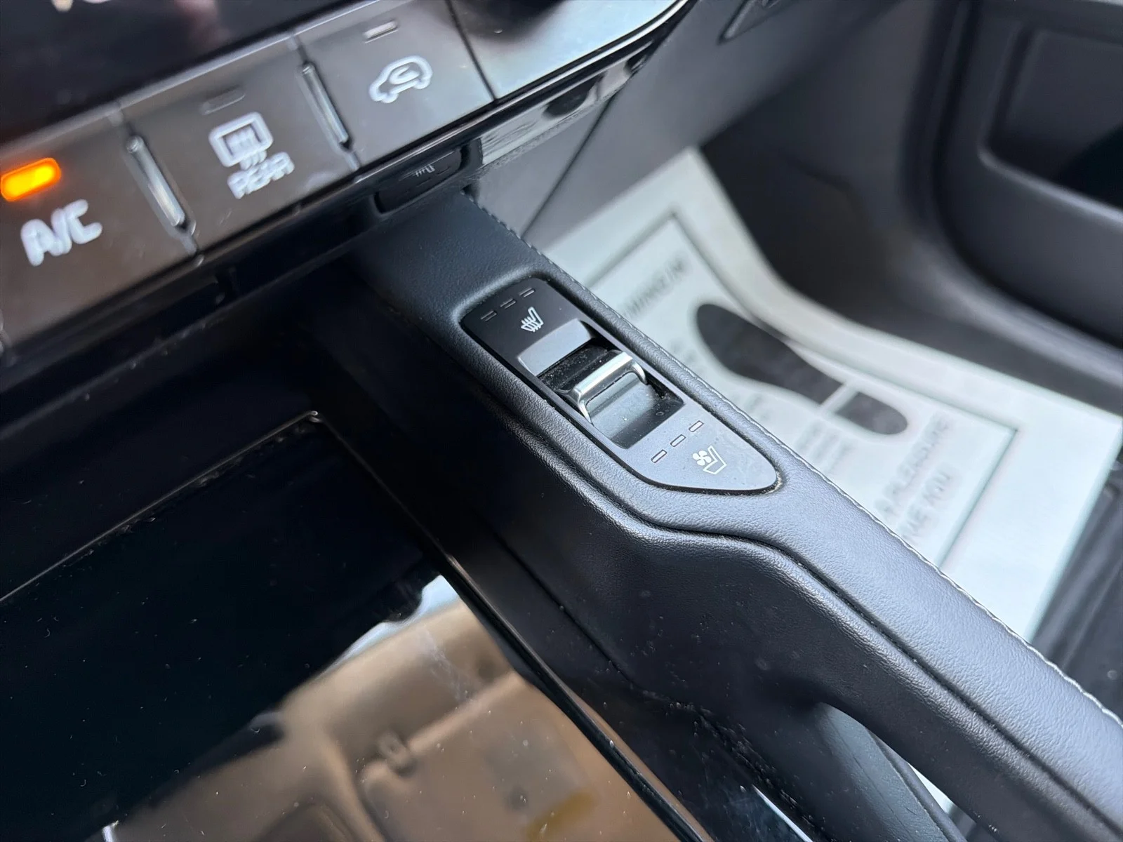 Used 2022 Gray Kia SX image 38