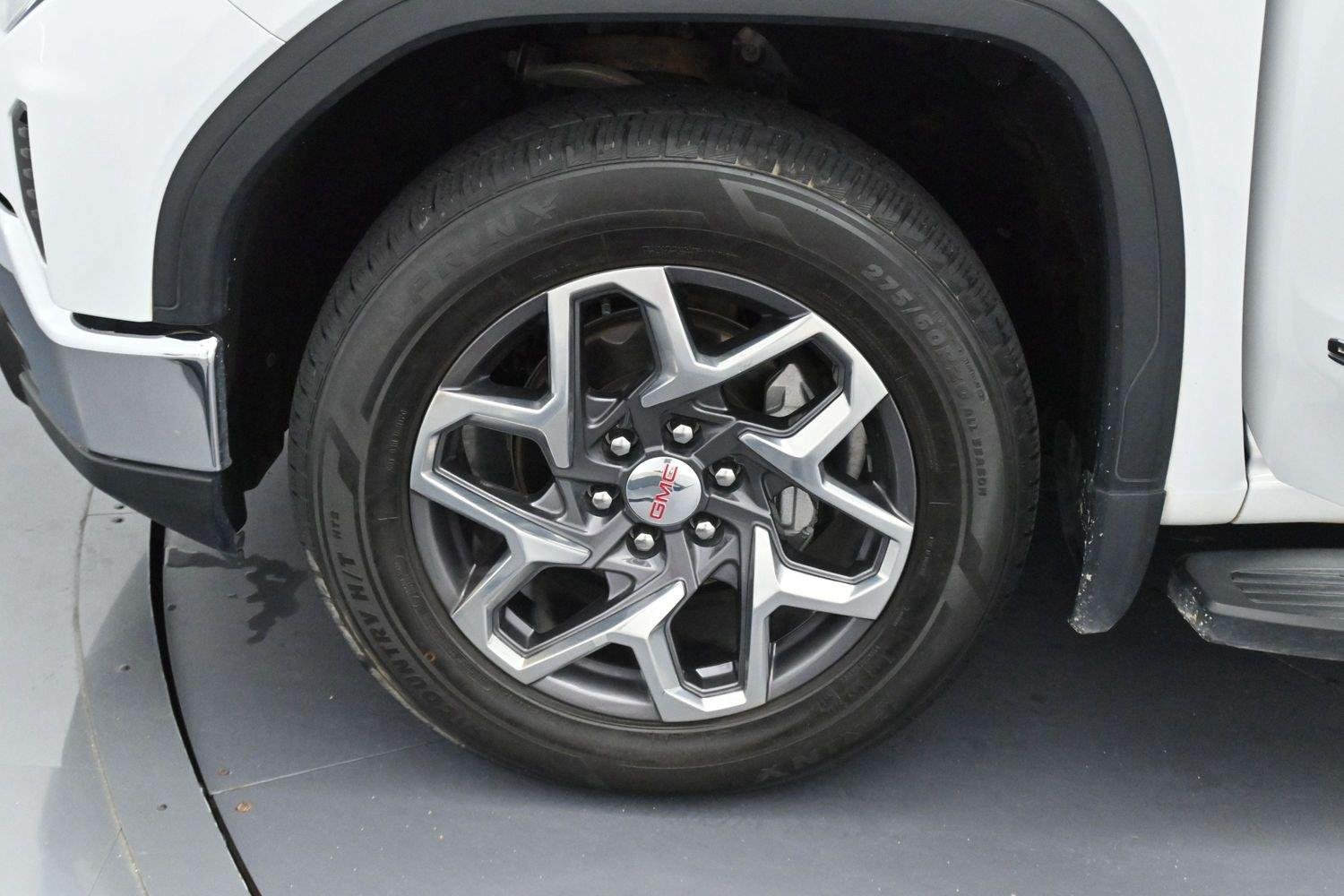 Used 2022 Summit White GMC SLT image 36