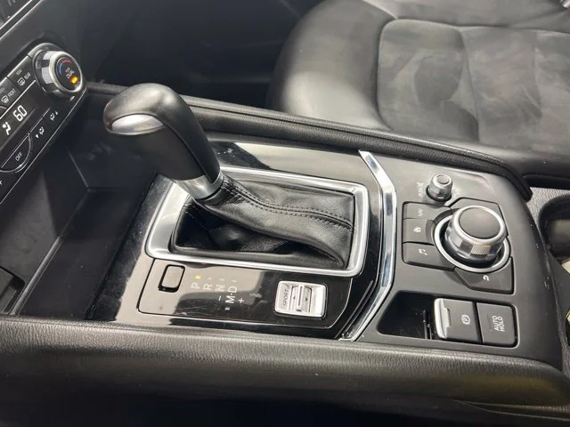 Used 2018 Blue Mazda Touring image 17