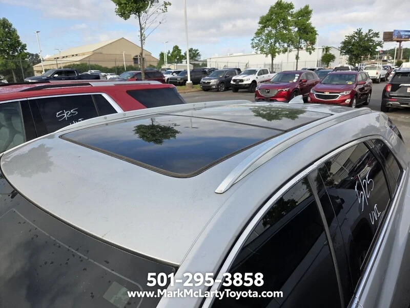 Used 2020 Radiant Silver Metallic CADILLAC PREMIUM LUXURY image 5