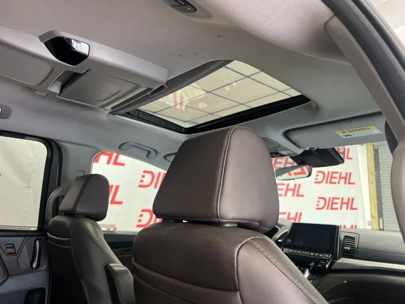 Used 2019  Honda EX-L image 13