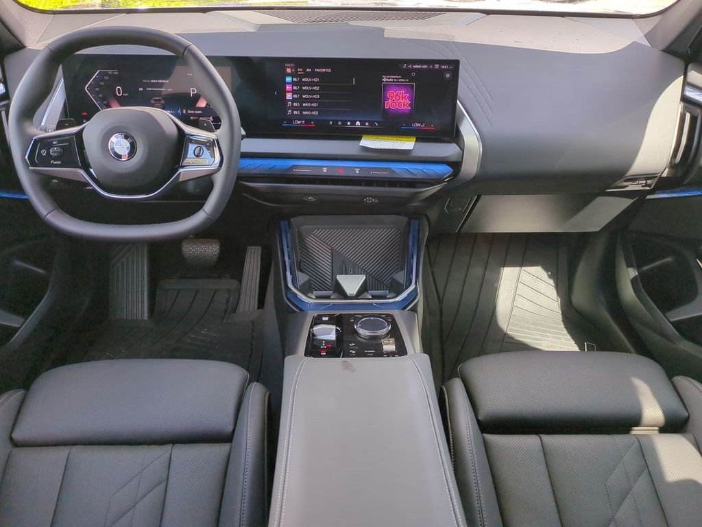 New 2026 Dark Graphite BMW 30 xDrive image 15