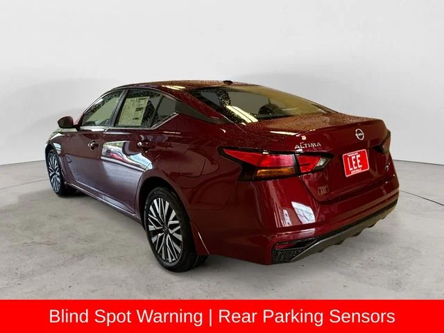 New 2026 Scarlet Ember Tintcoat Nissan SV image 3