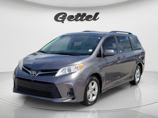2020 Toyota Sienna LE