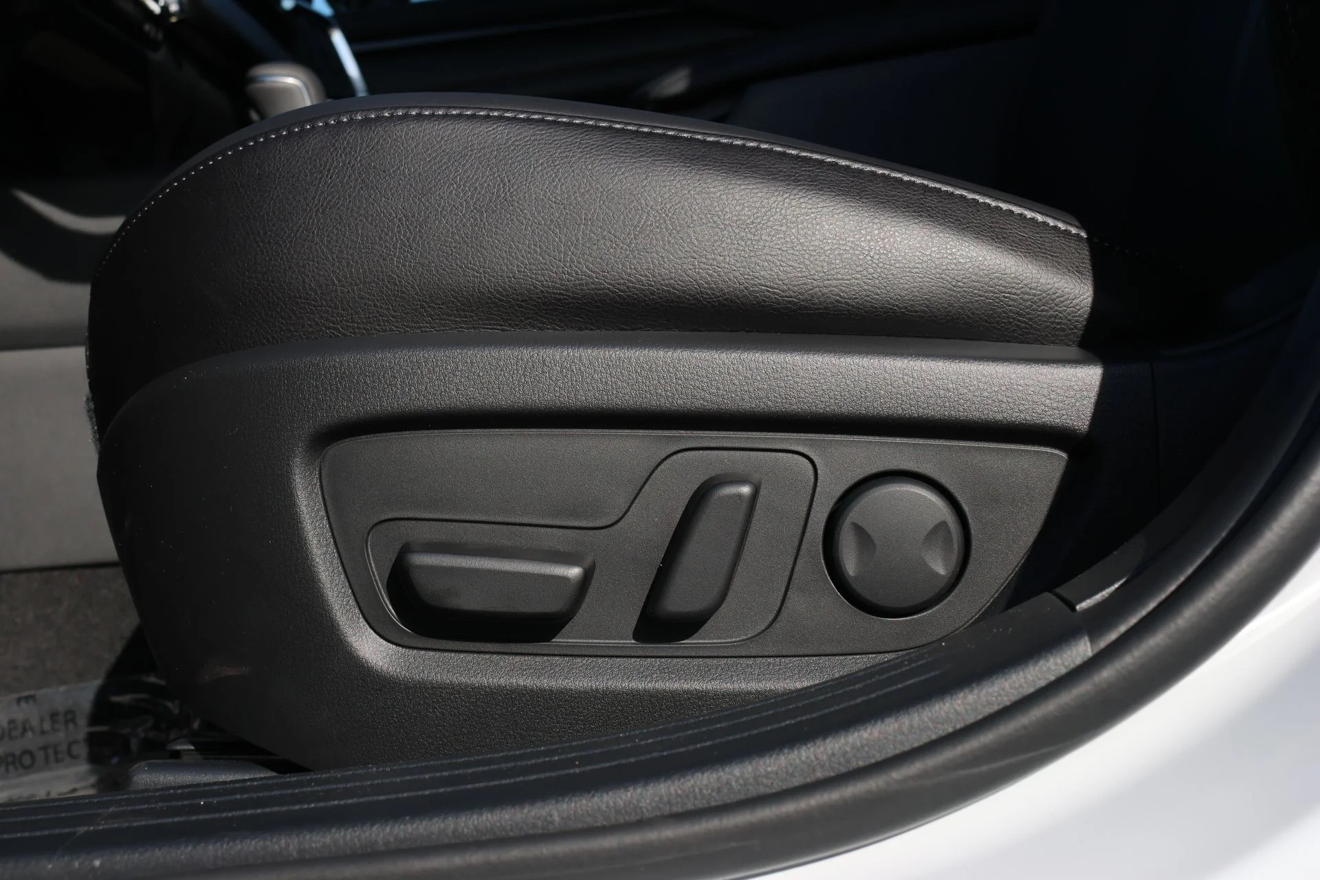 2026 Mazda CX-50 Premium Plus - Photo 21