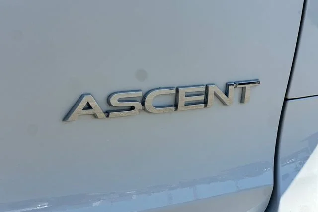Used 2023 White Subaru Premium image 33