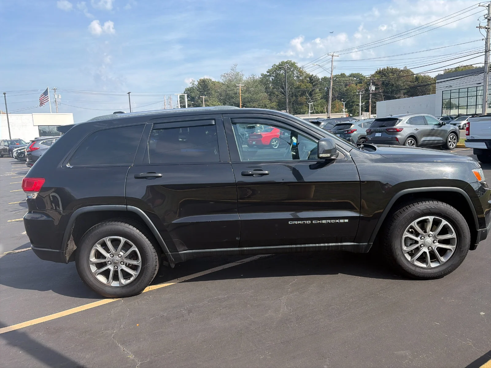 Used 2014 Brilliant Black Crystal Pearlcoat Jeep Limited image 6