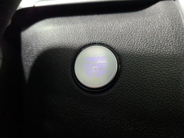 Used 2021 Glacial White Pearl Kia SX Prestige image 36