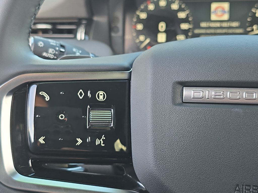 Certified Used 2025 Gray Land Rover SE image 17