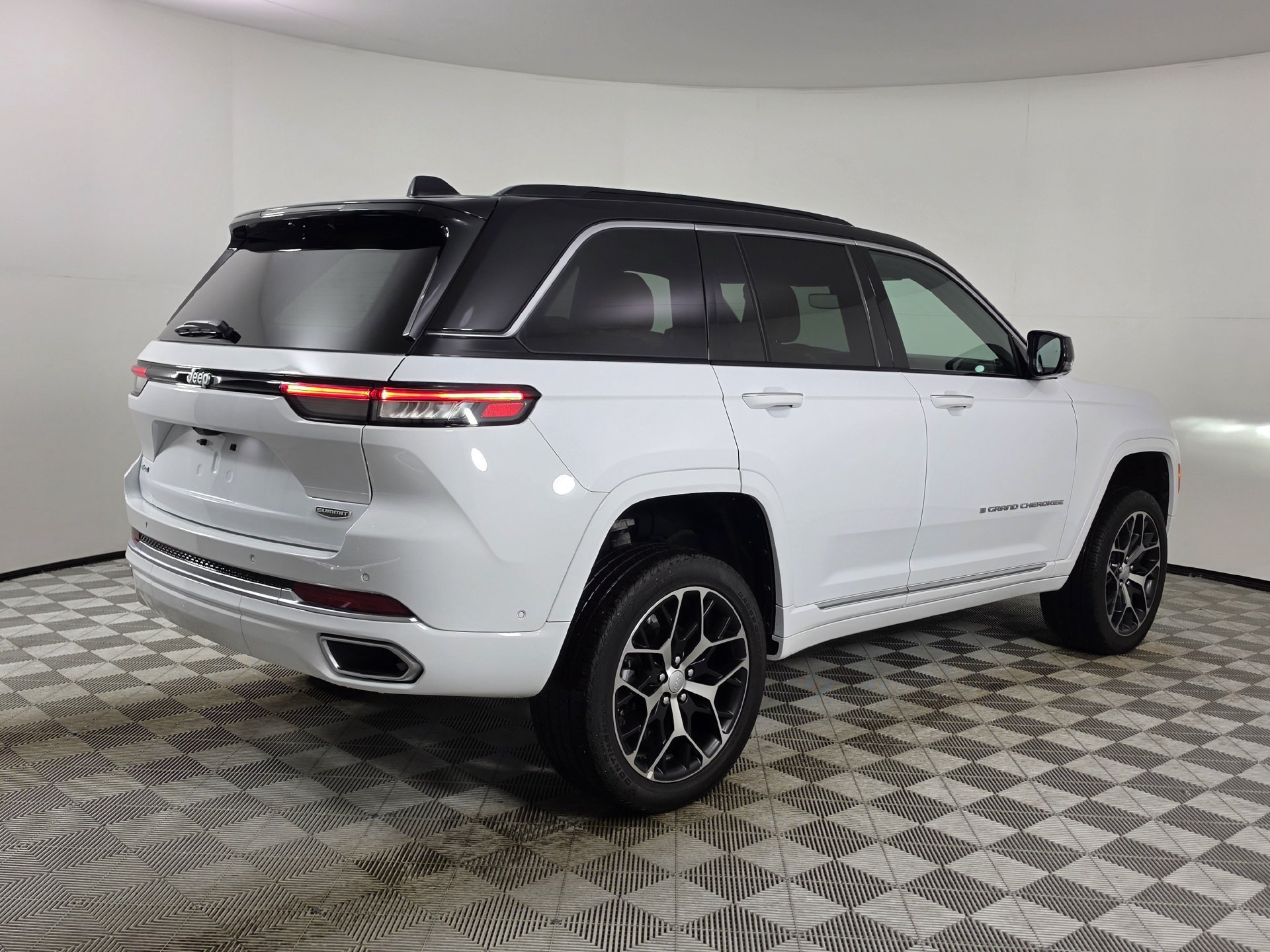 2024 Jeep Grand Cherokee Summit Reserve - Photo 46