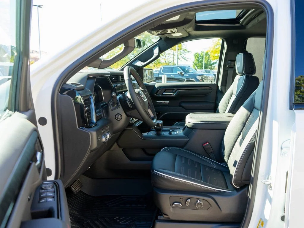 New 2026 Summit White GMC AT4X image 11