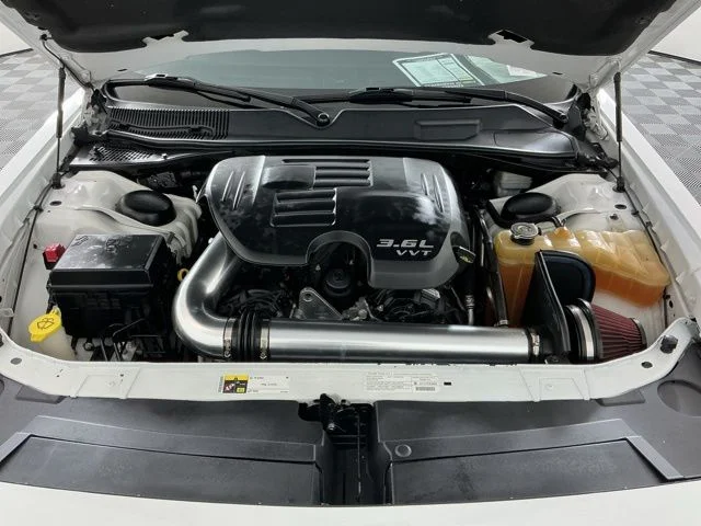 Used 2013 Bright White Dodge SXT image 24