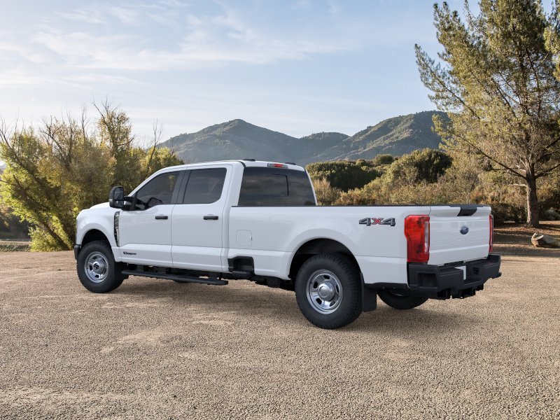 New 2025 Oxford White Ford F-350® XL image 4