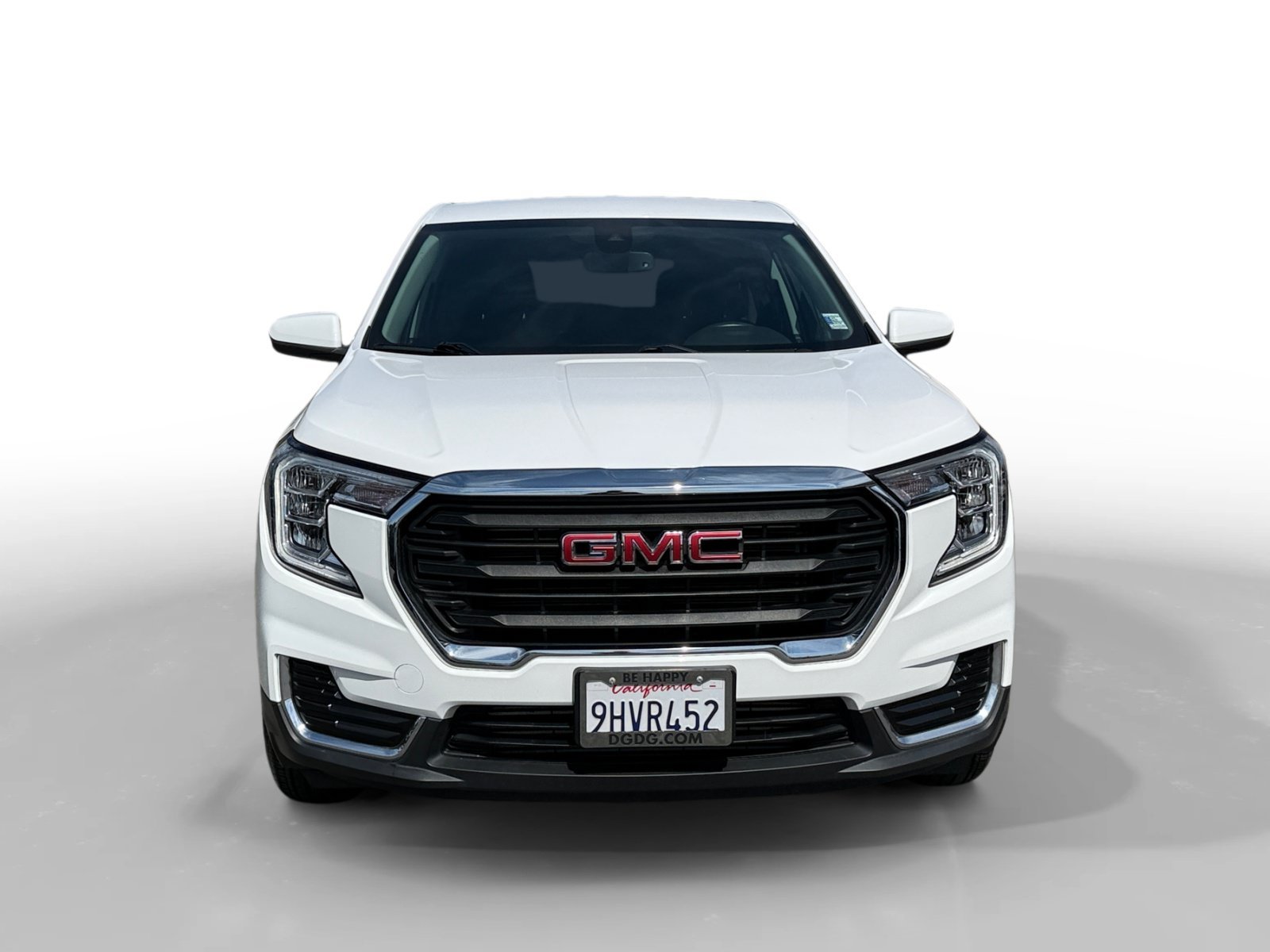 Used 2024 Summit White GMC SLE image 8