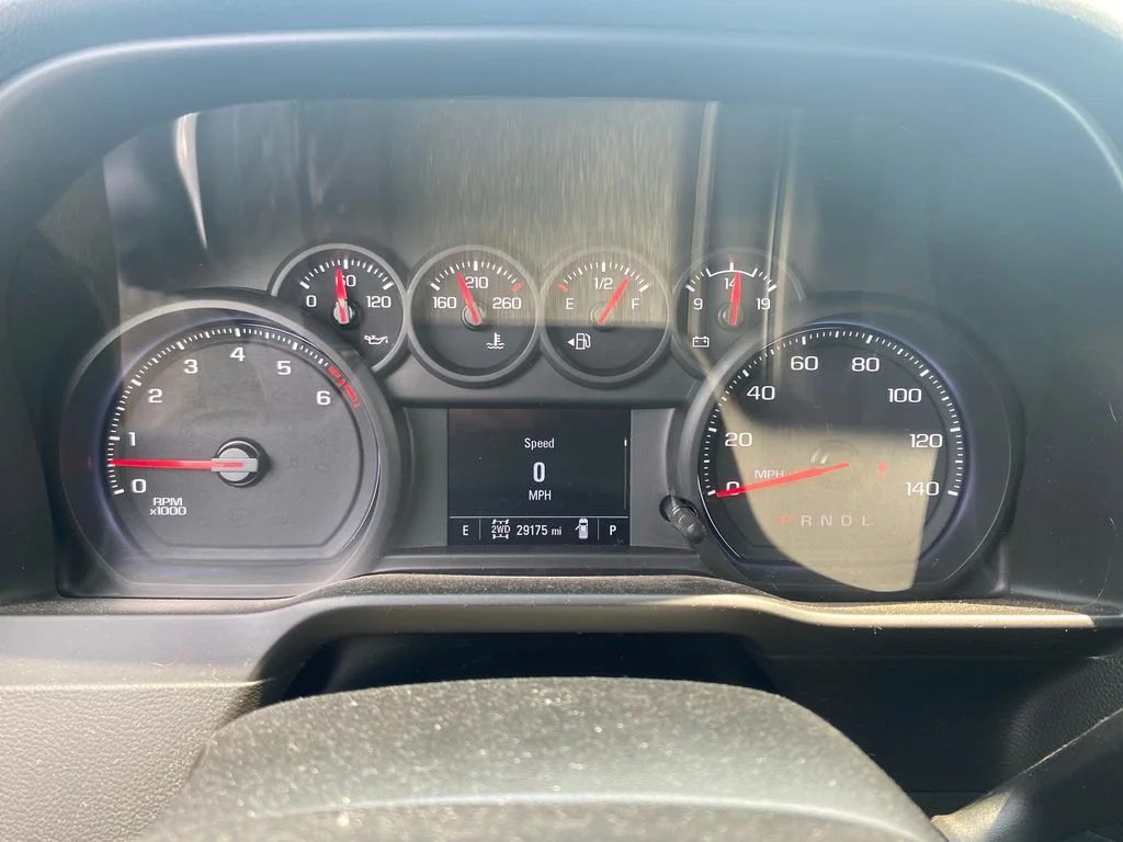 Used 2021 White Chevrolet Custom image 3