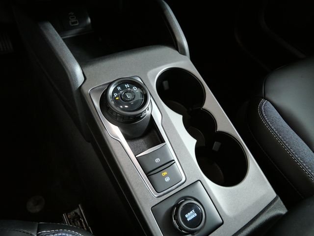 Used 2025 Gray Ford Outer Banks image 16