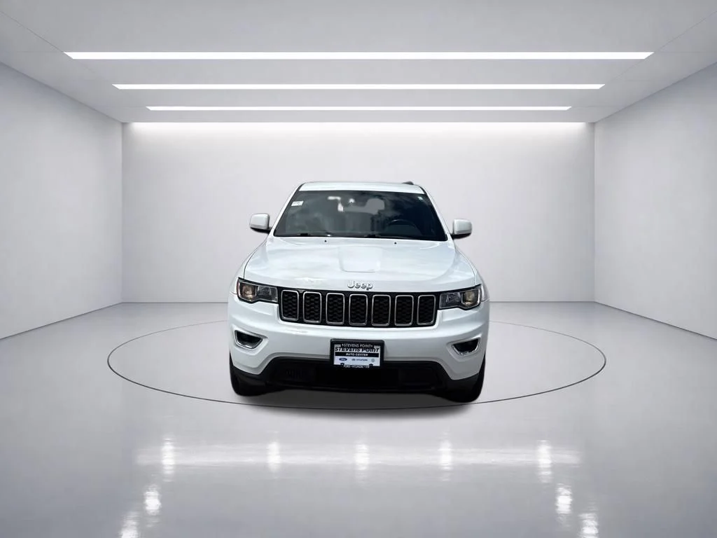 Used 2020 Bright White Clearcoat Jeep Laredo image 10