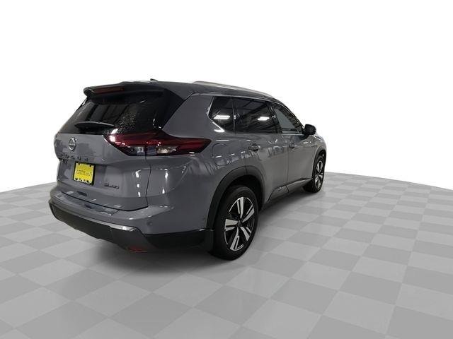 Used 2025  Nissan SL image 8