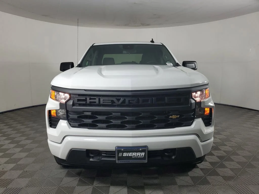 New 2026 Summit White Chevrolet Custom image 9