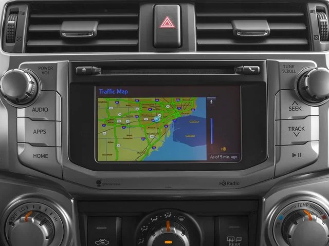 Used 2016  Toyota  image 20