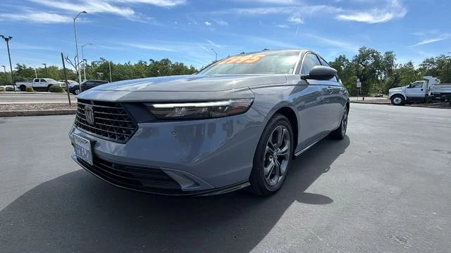 2024 Honda Accord Hybrid EX-L - Photo 9