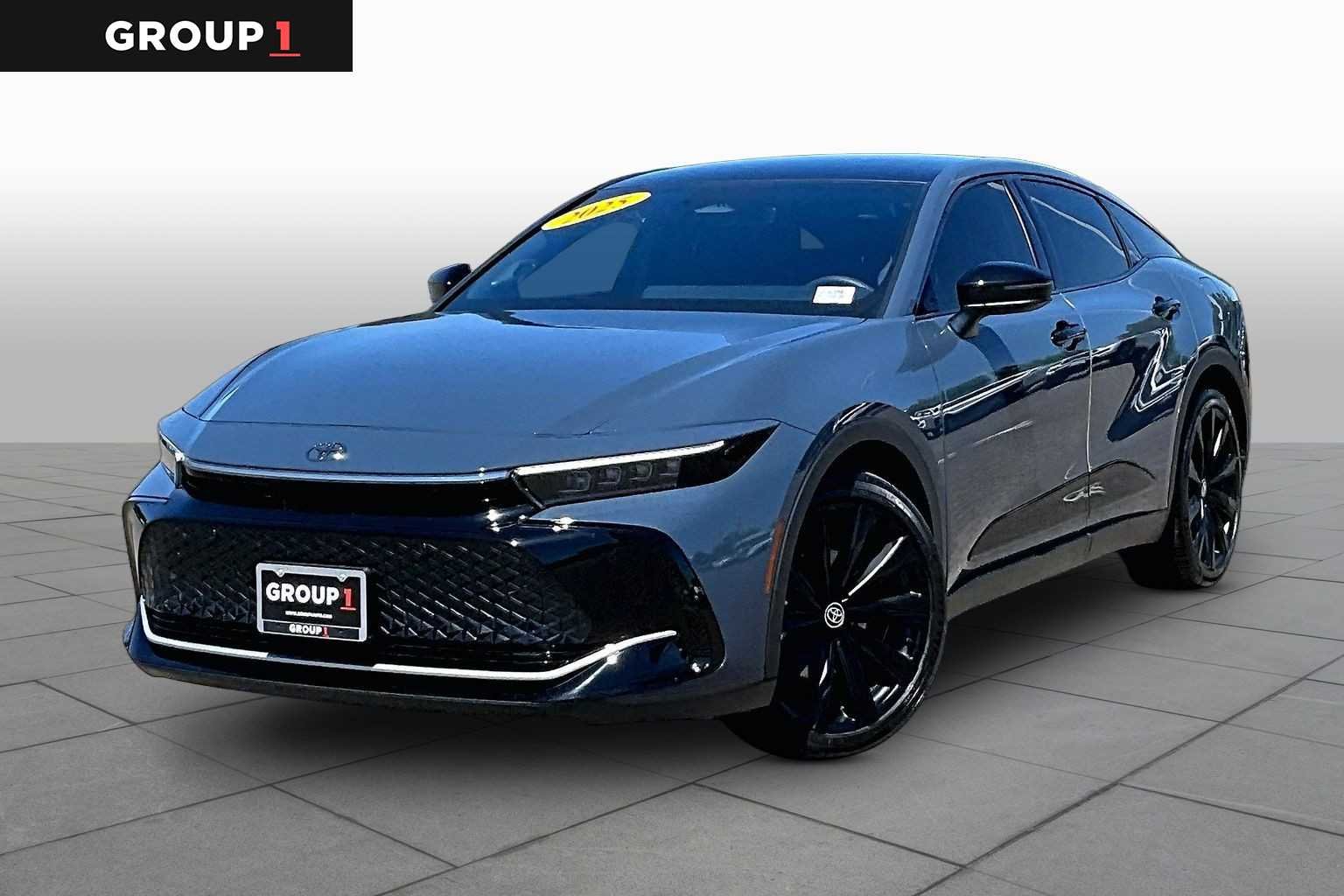 2025 Toyota Crown Nightshade AWD's photo